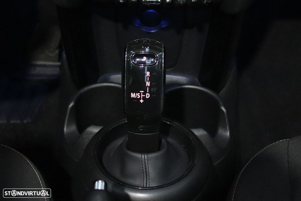 MINI Cabrio Cooper Auto - 18