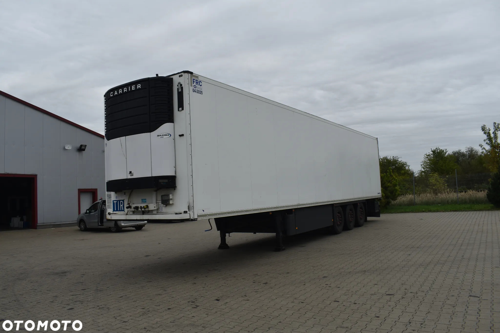Schmitz Cargobull SKO 24 - 2