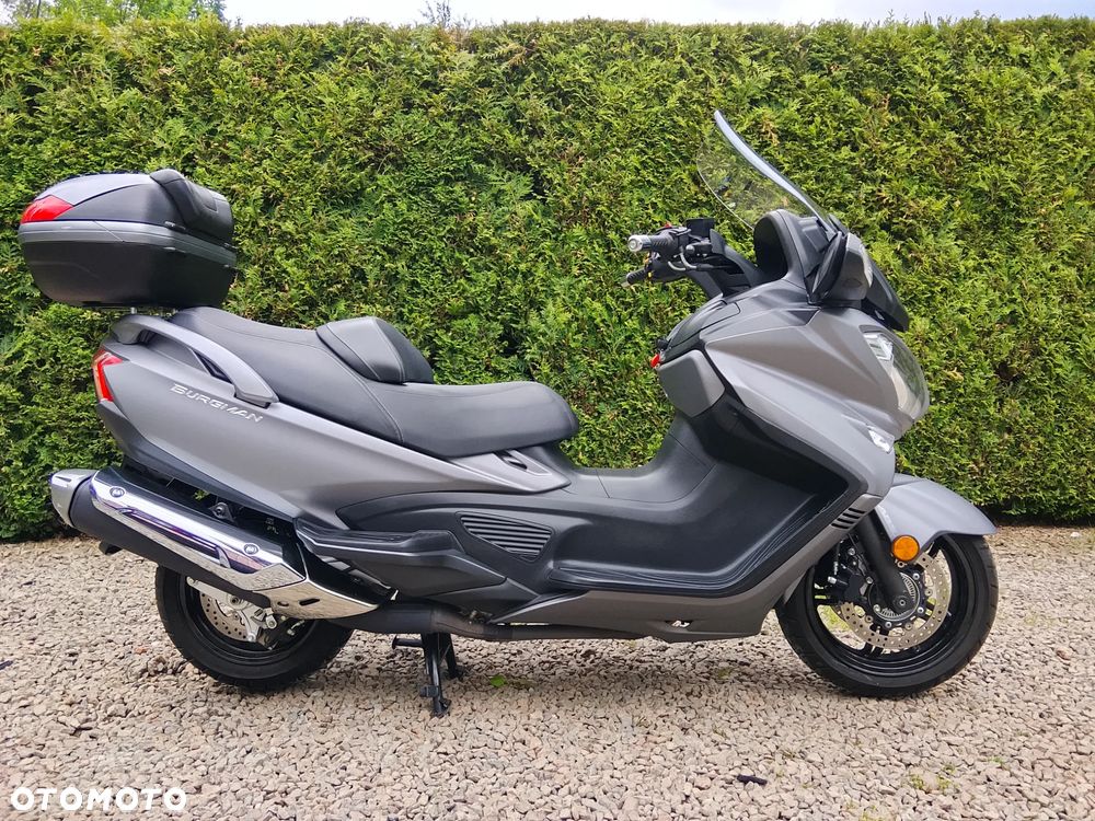 Suzuki Burgman - 1