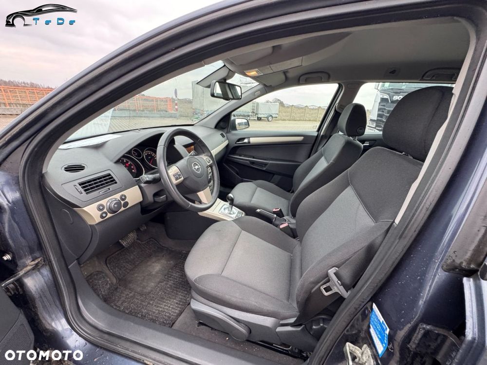 Opel Astra 1.6 Cosmo EasyTronic - 13