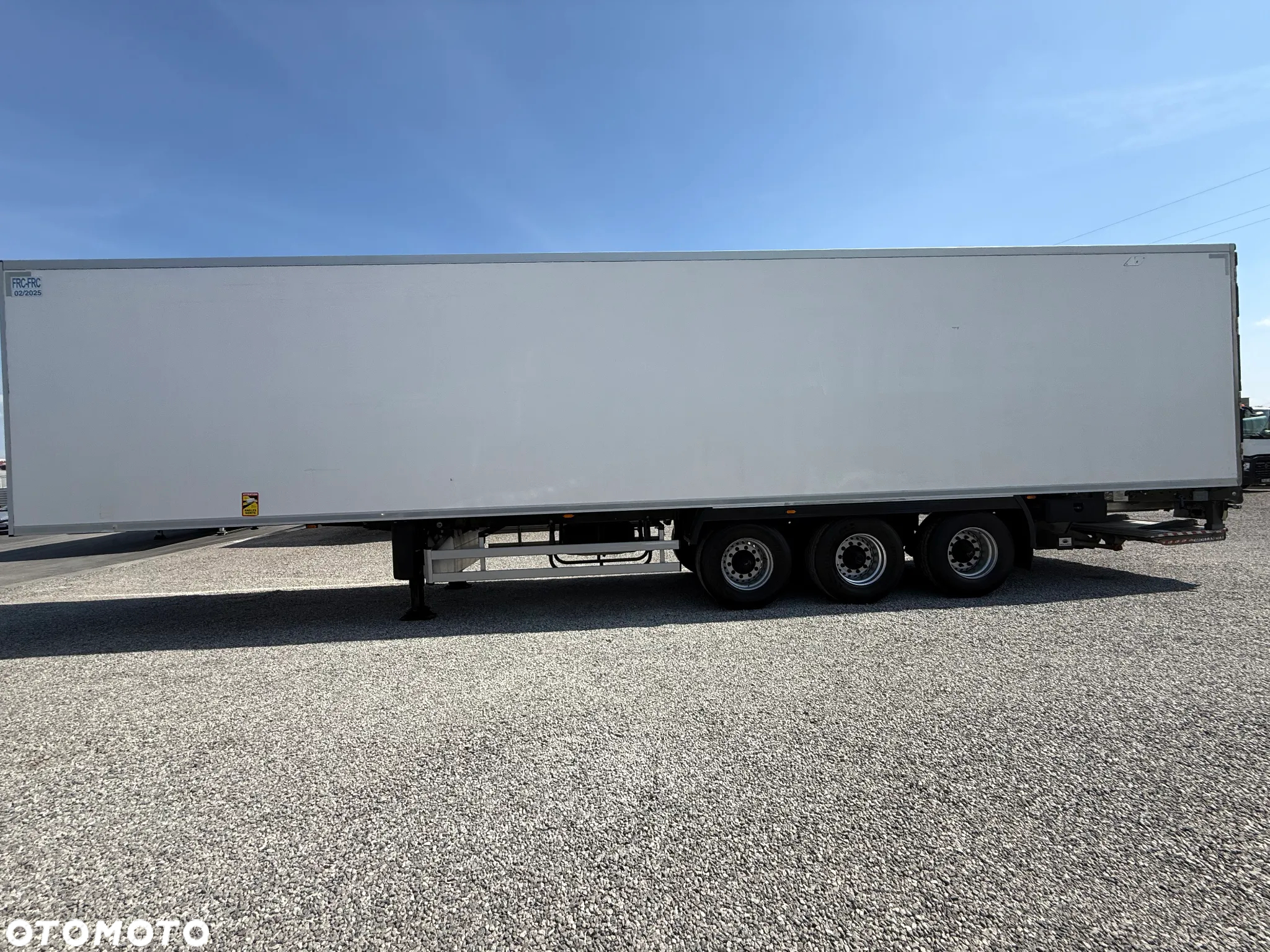 Lamberet THERMO KING SLXe SPECTRUM PODNOSZONA OŚ - 13