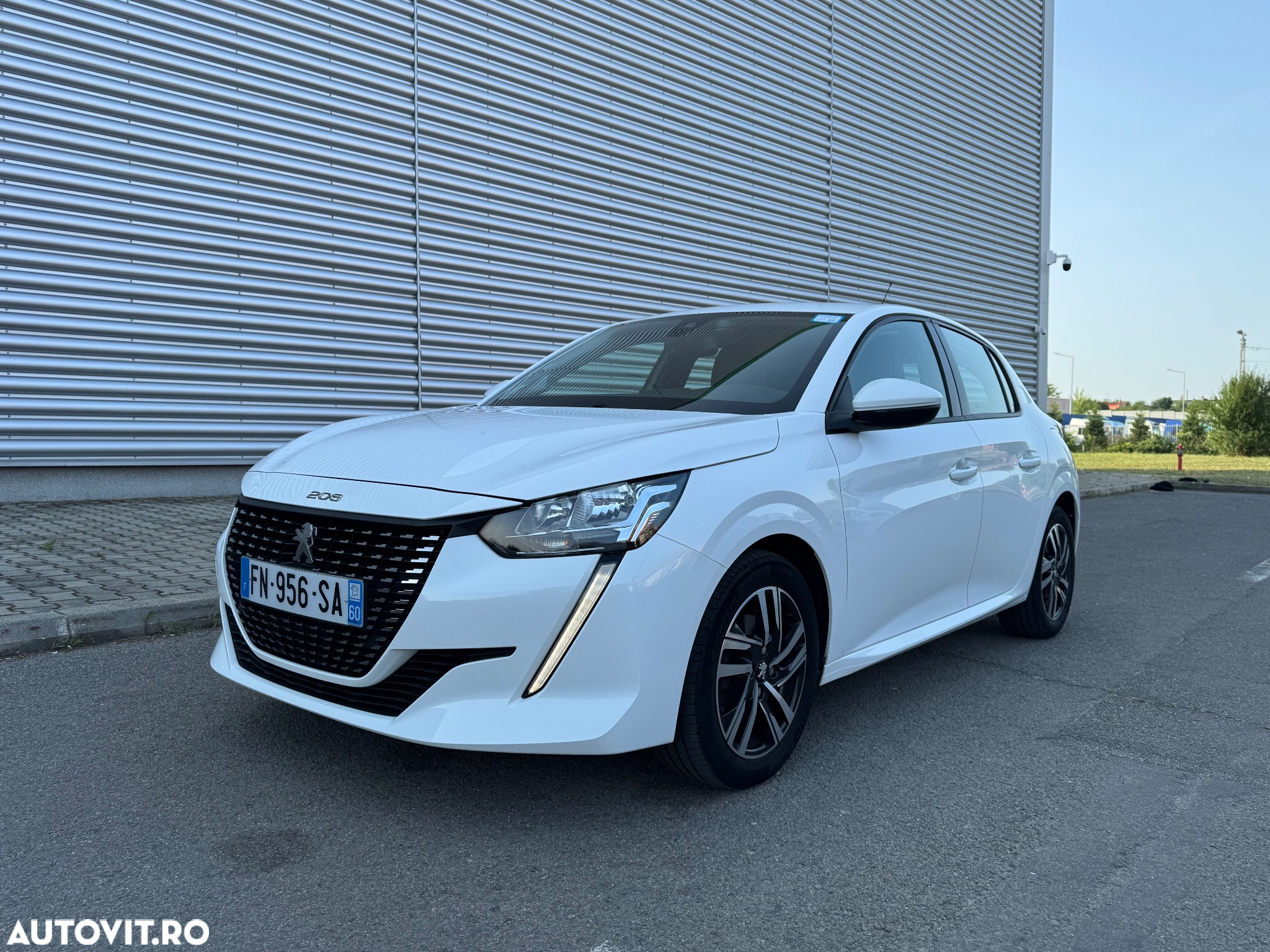 Peugeot 208 1.2 L PureTech STT Allure - 39