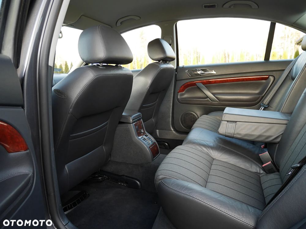 Skoda Superb 1.8T Elegance - 12