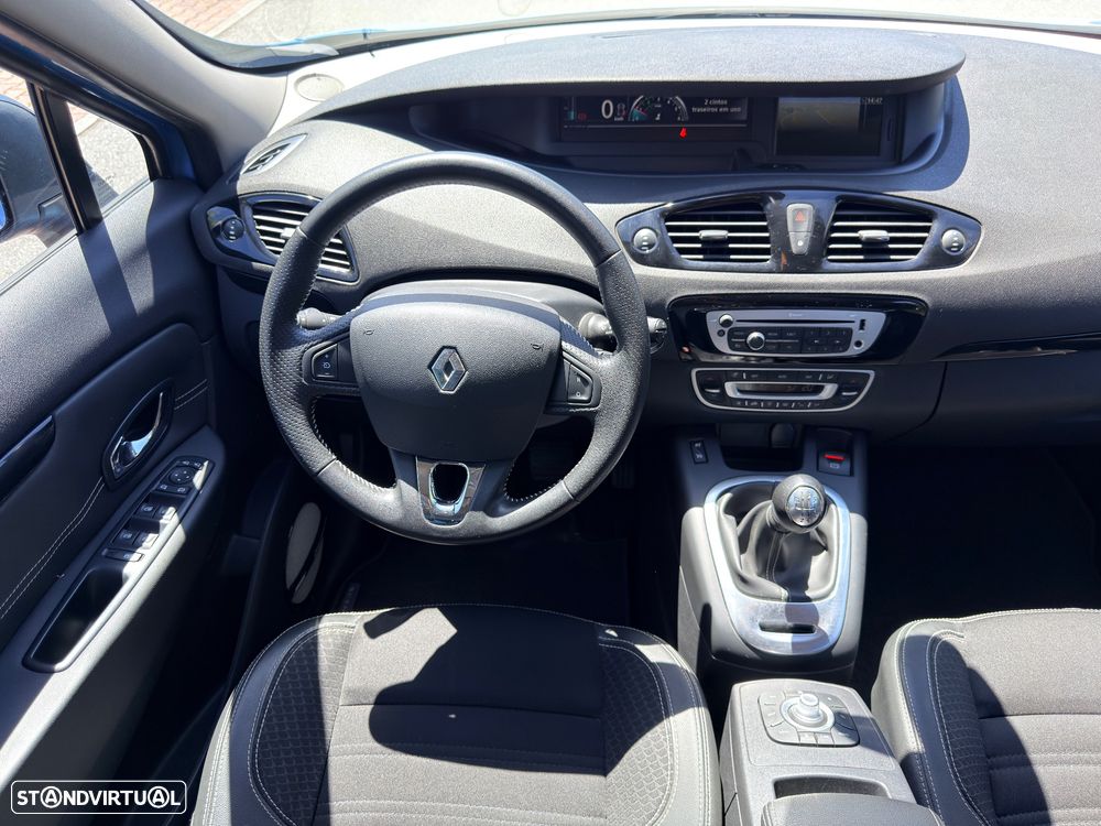 Renault Grand Scénic 1.5 dCi Bose Edition SS - 25