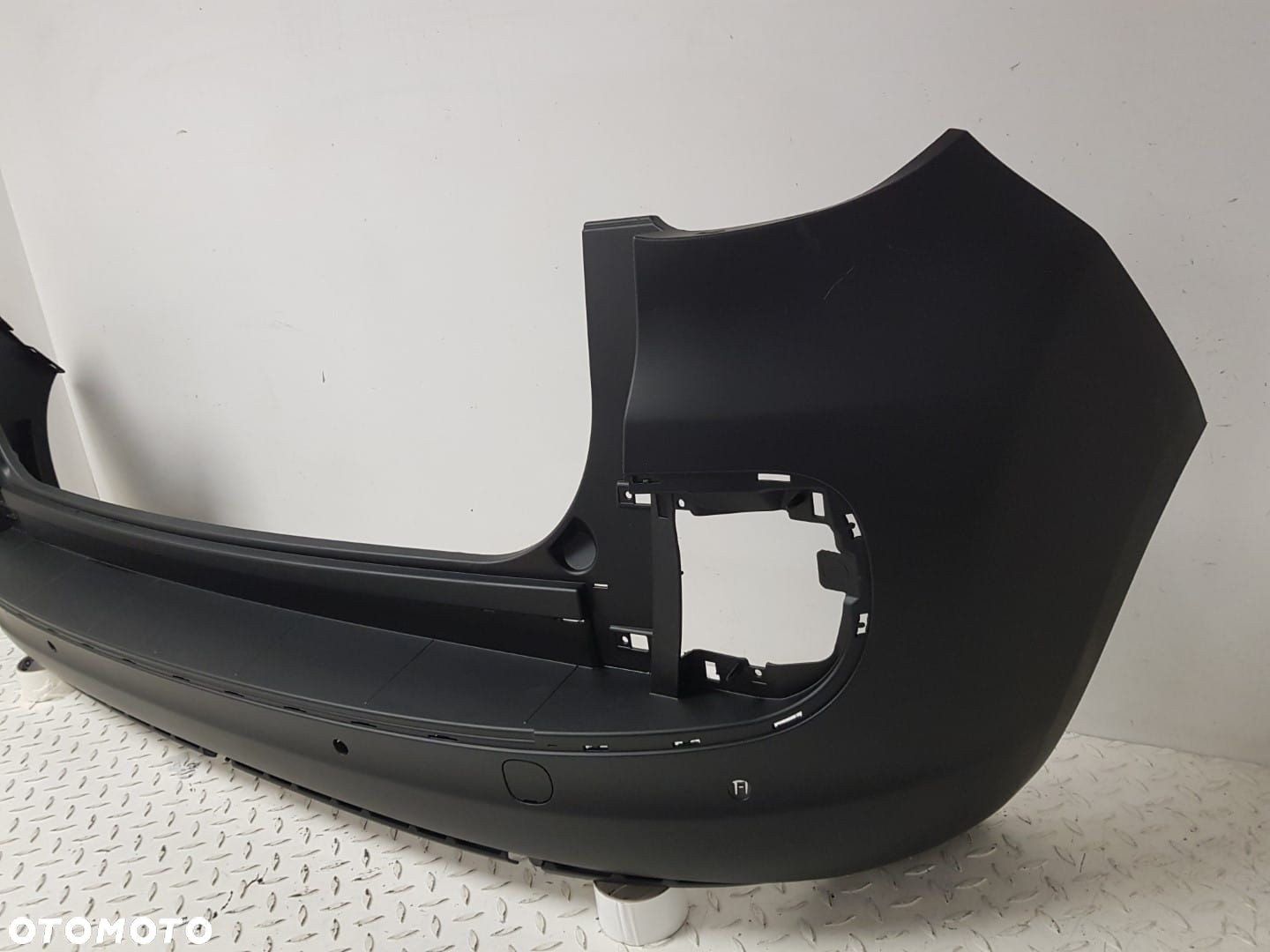 FABRYCZNIE NOWY ORYGINALNY ZDERZAK TYLNY TYŁ FIAT 500L 12-17  735522860 - 3