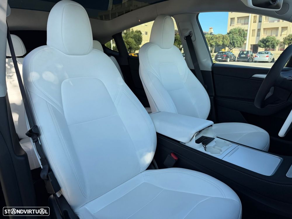 Tesla Model Y Long Range Tração Integral - 12