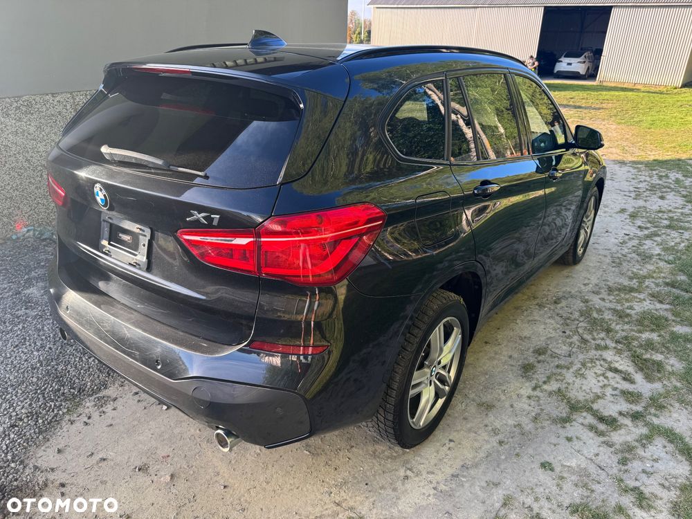 BMW X1 - 11
