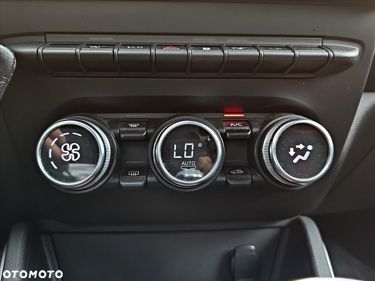 Dacia Duster 1.3 TCe FAP Techroad - 14