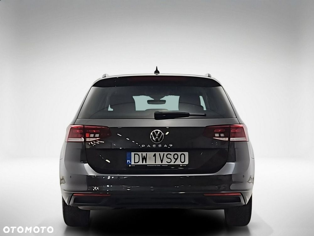 Volkswagen Passat Variant 1.5 TSI EVO Business DSG - 4