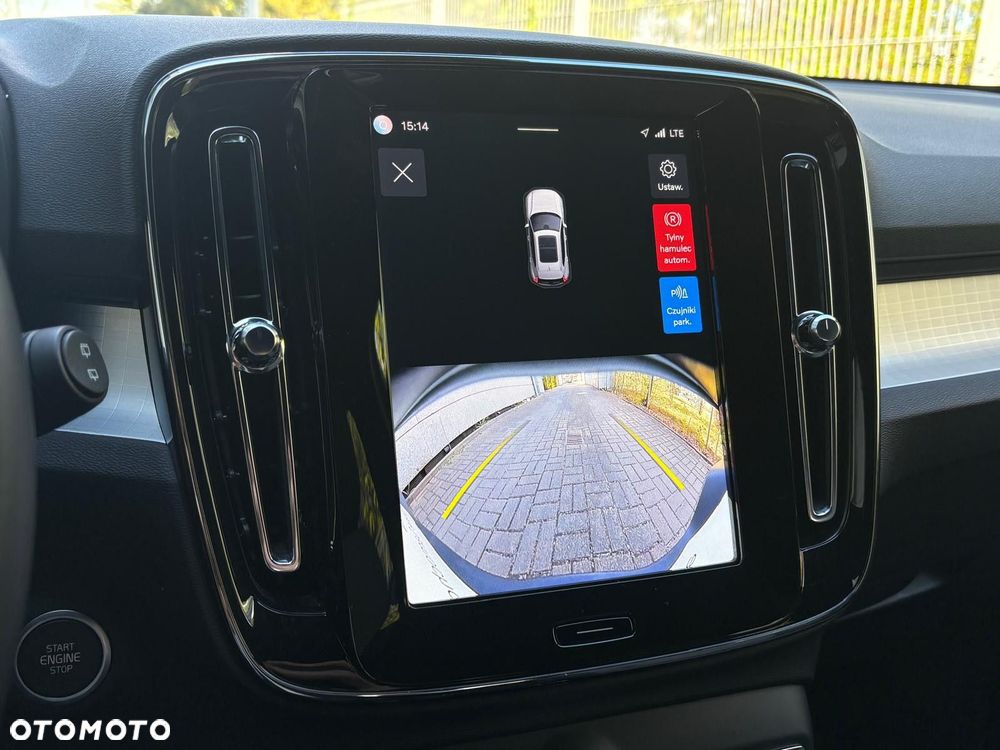 Volvo XC 40 - 26
