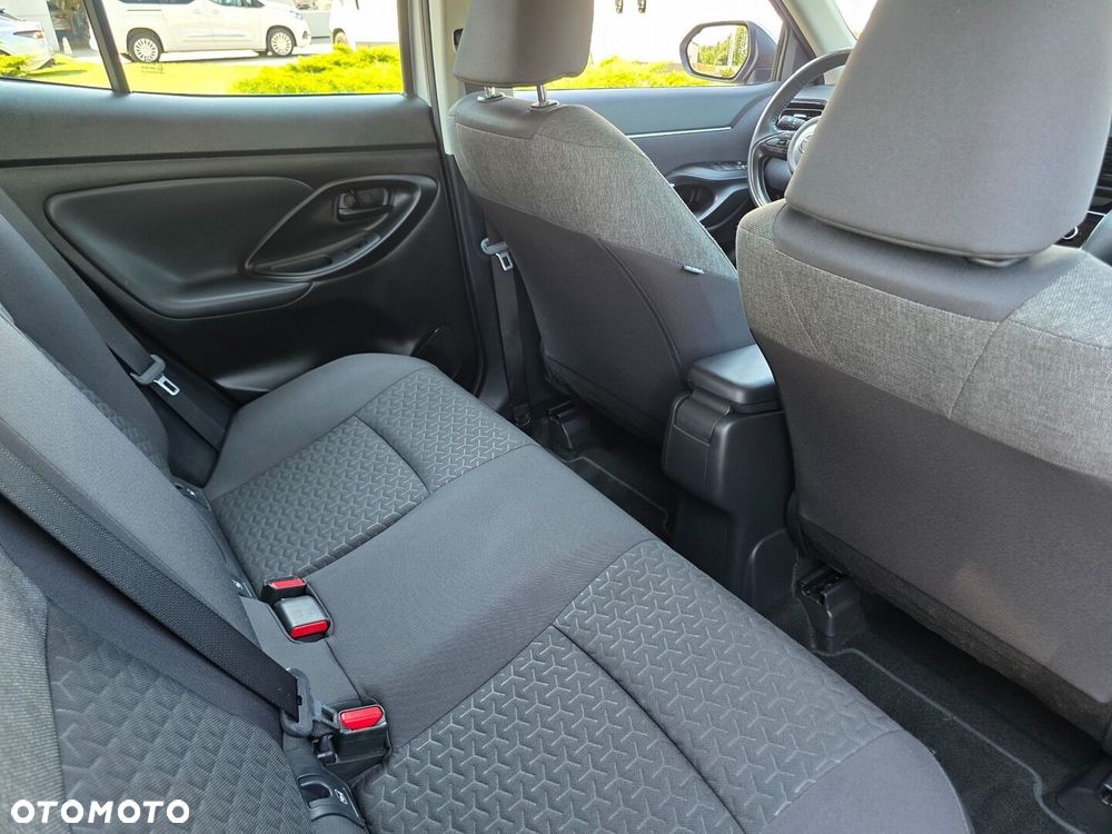 Toyota Yaris Cross Hybrid 1.5 Comfort - 29