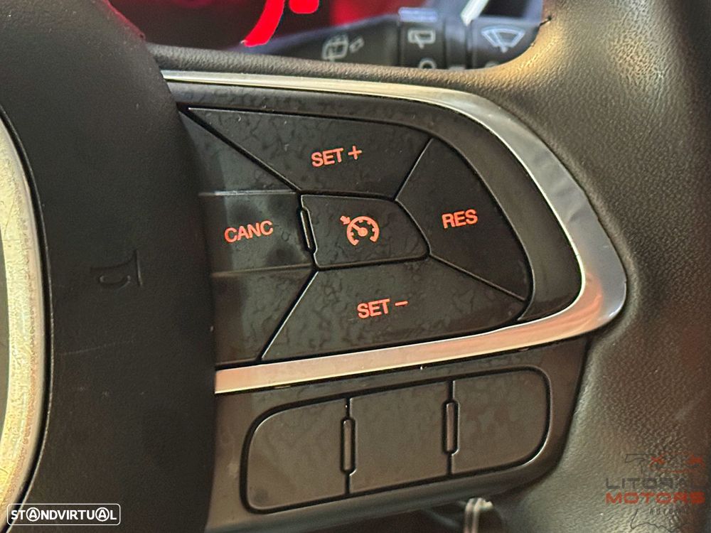 Fiat Tipo Station Wagon 1.6 M-Jet Lounge Tech - 24