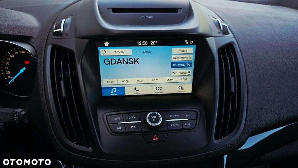 Ford Kuga 1.5 EcoBoost 2x4 Titanium - 12
