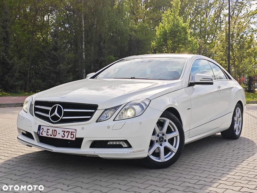 Mercedes-Benz Klasa E 220 CDI DPF BlueEFFICIENCY 7G-TRONIC Avantgarde - 1