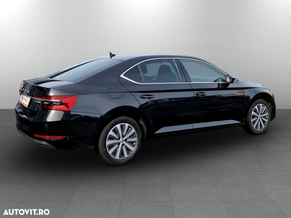 Skoda Superb 2.0 TDI Style - 7