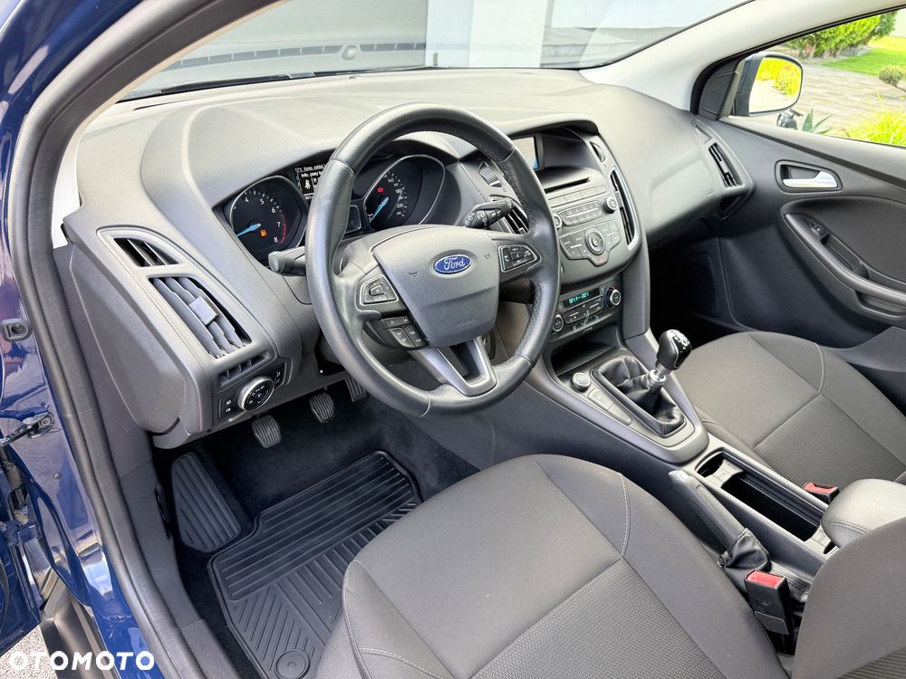 Ford Focus - 9