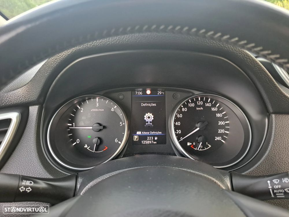 Nissan Qashqai 1.5 dCi DCT N-CONNECTA - 18