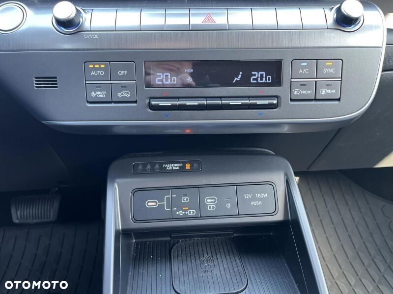 Hyundai Kona 1.6 GDI Hybrid Platinum DCT - 24