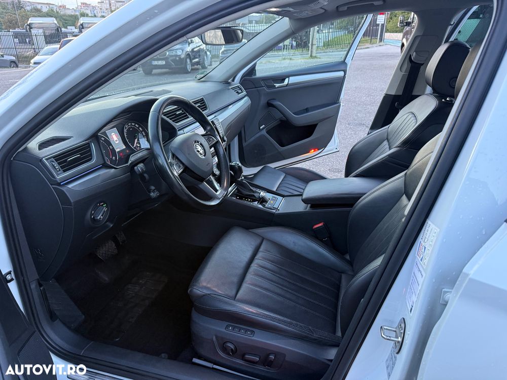 Skoda Superb 2.0 TDI 4x4 DSG Premium Edition - 27