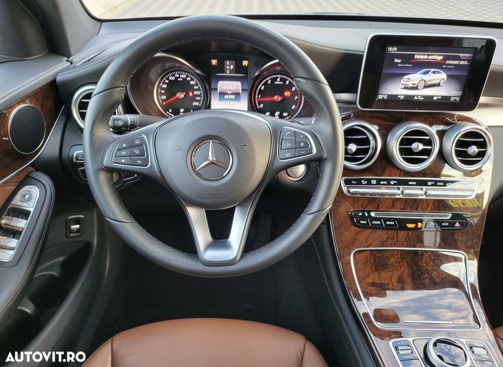 Mercedes-Benz GLC 250 4MATIC - 17