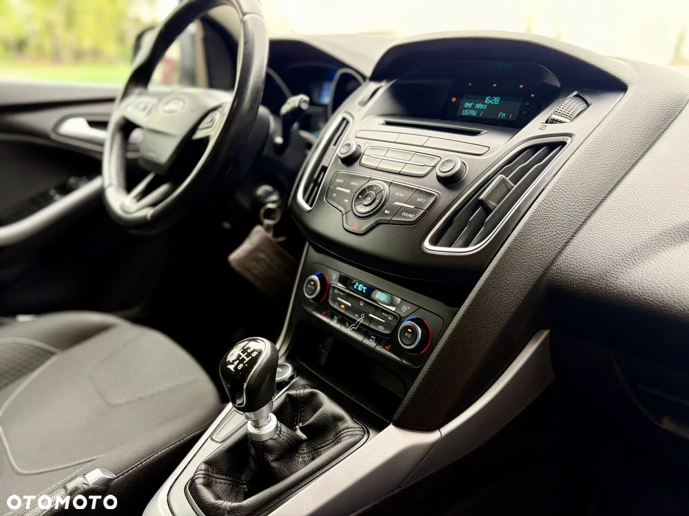 Ford Focus 1.0 EcoBoost Gold X (Edition) - 8