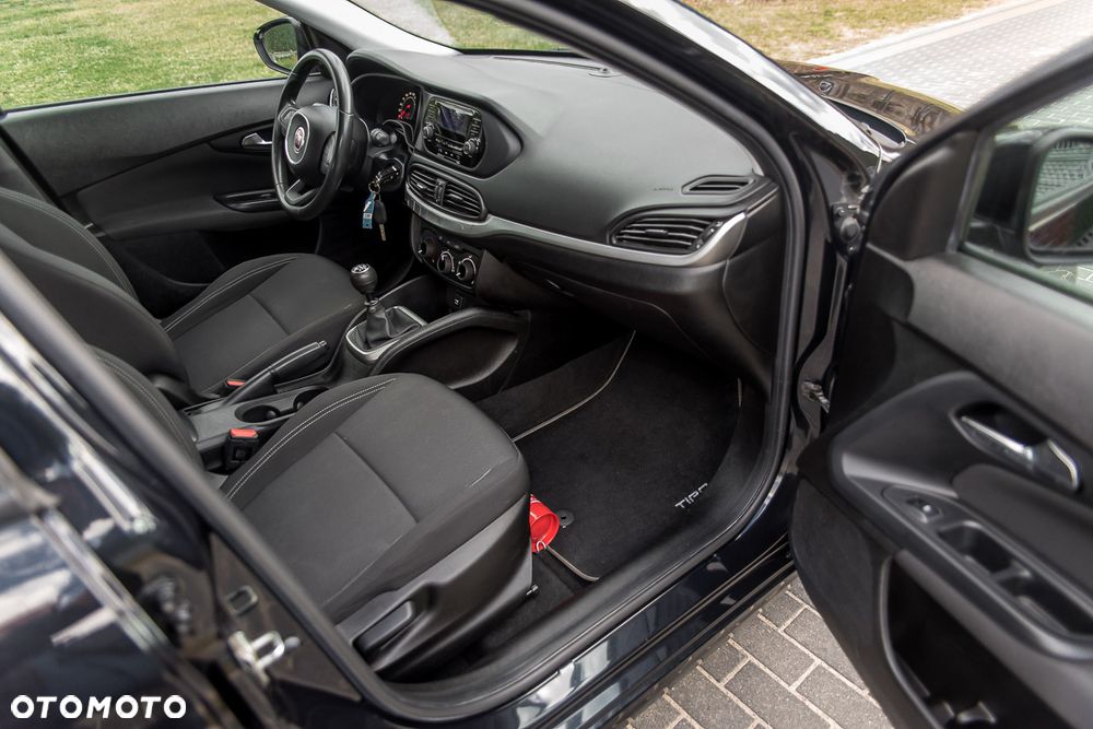 Fiat Tipo 1.4 16V More - 28