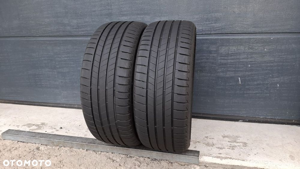 Bridgestone 225/40 R19 Turanza 2022 - 1