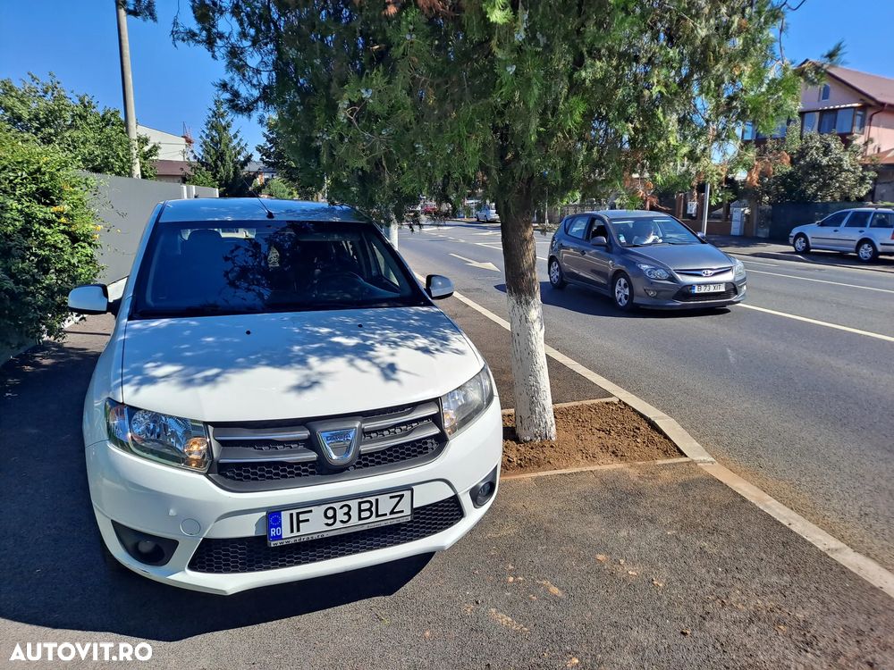 Dacia Sandero - 1