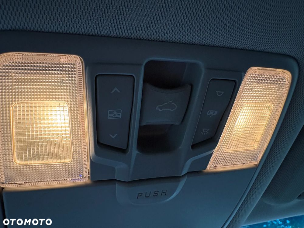 Hyundai i30 1.6 GDI Premium - 19