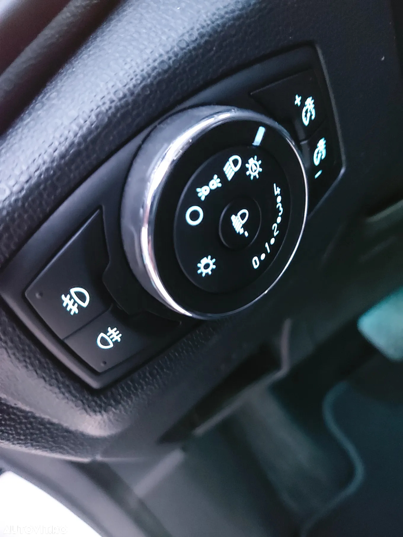 Ford EcoSport - 12
