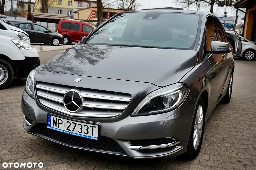 Mercedes-Benz Klasa B 180 CDI (BlueEFFICIENCY) - 10