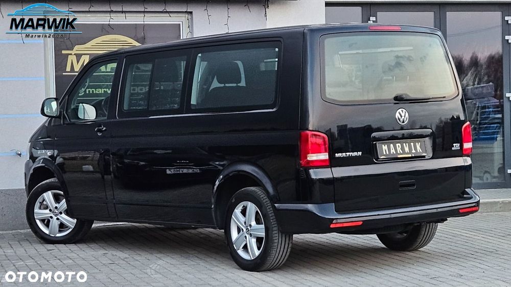Volkswagen Multivan - 33
