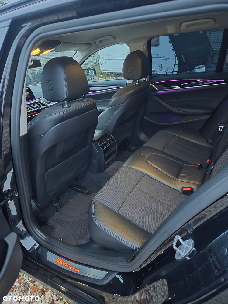 BMW Seria 5 520d Sport Line sport - 14