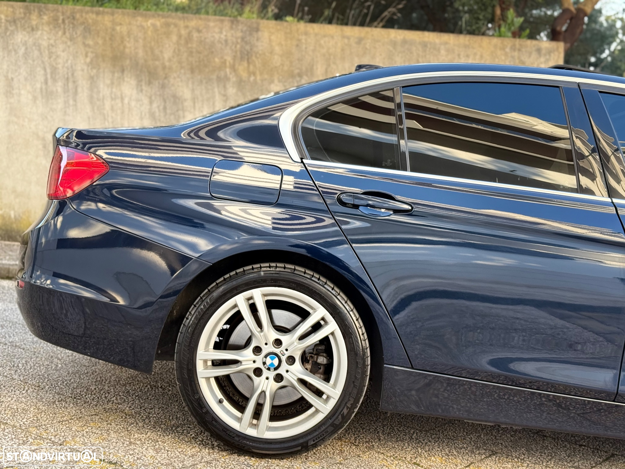 BMW 330 d Auto Line Luxury - 32