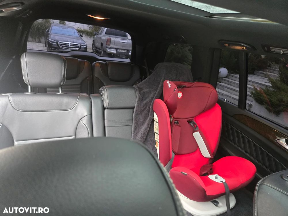 Mercedes-Benz GLS 400 4MATIC Aut - 10