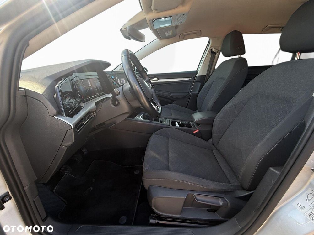Volkswagen Golf Variant - 28