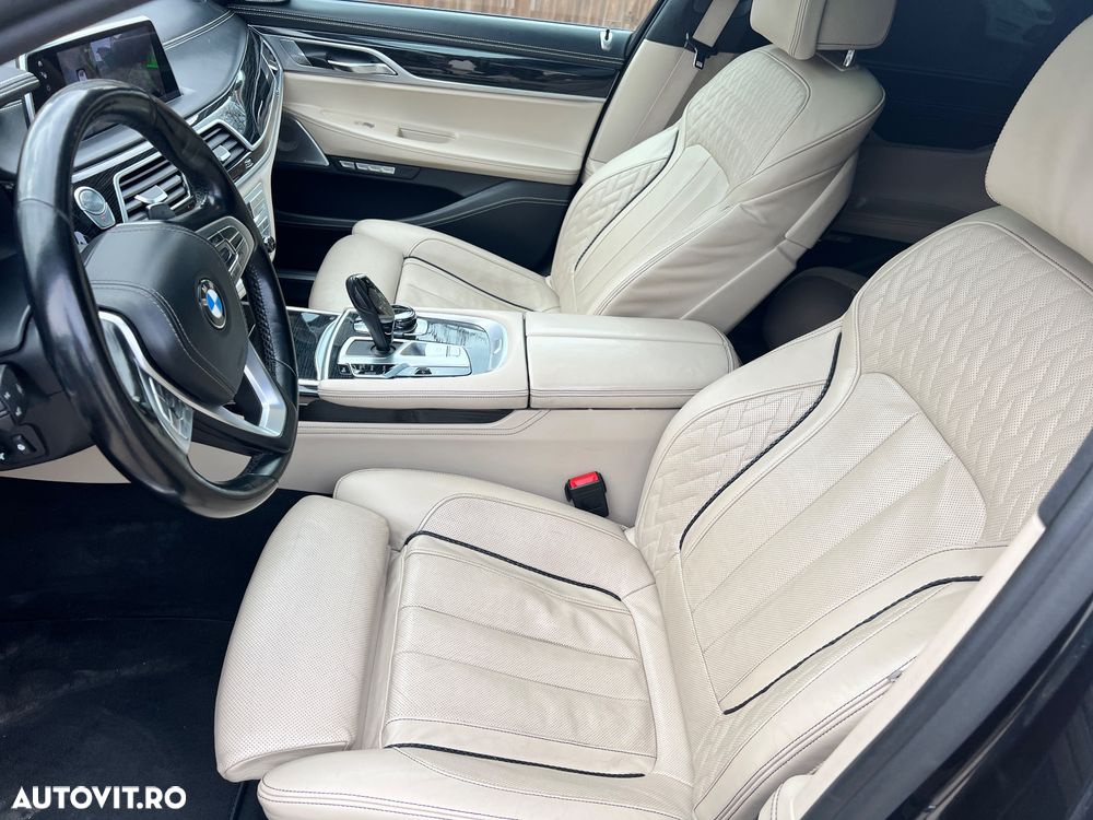 BMW Seria 7 - 23