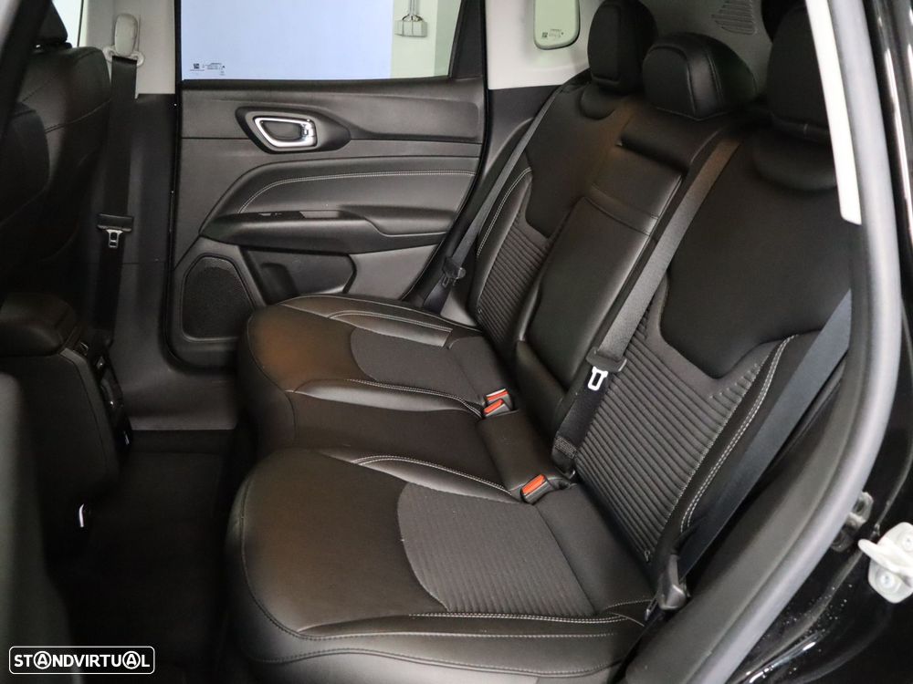 Jeep Compass 1.3 TG Limited - 10