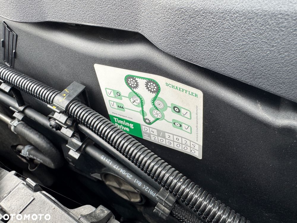 Audi A4 Avant 2.0 TDI - 20