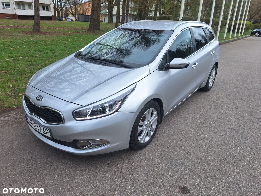 Kia Ceed - 1