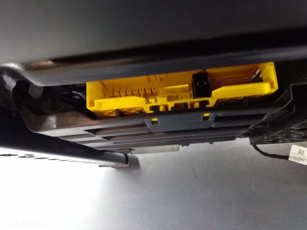 BMW X5 G05 18- FOTELE KOMPLET VERNASCA COFFEE KOMPLET EU - 7