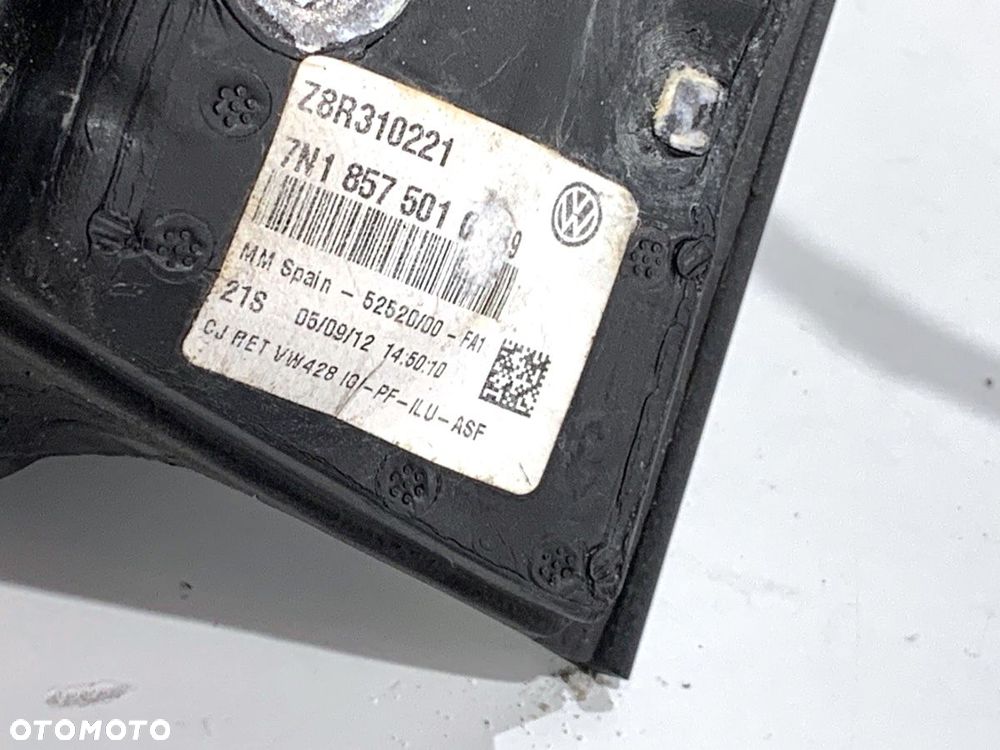 LUSTERKO LEWY  SEAT ALHAMBRA (710, 711) 2010 - 2022 2.0 TDI 125 kW [170 KM] olej napędowy 2010 - - 8