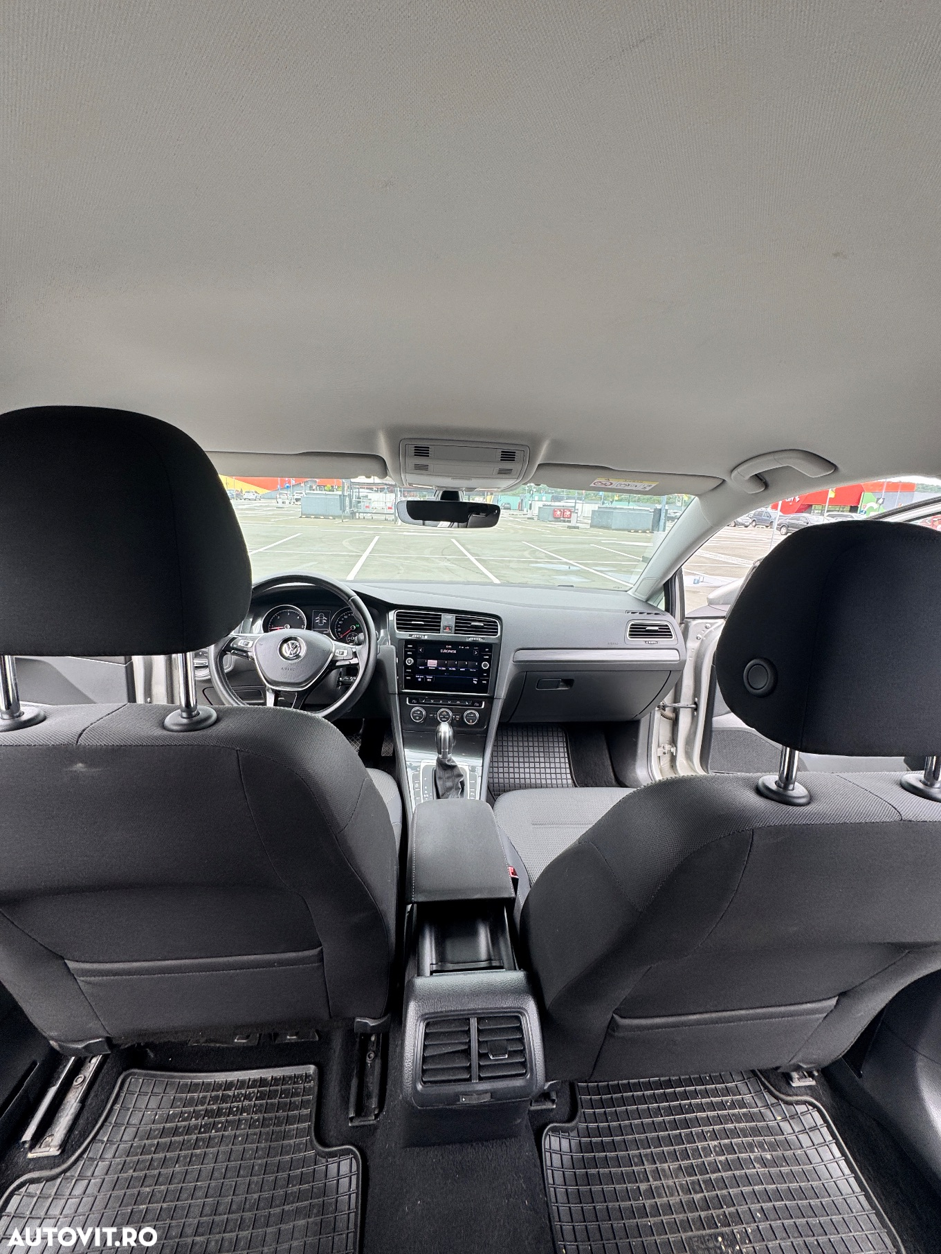 Volkswagen Golf 1.6 TDI DSG Comfortline - 14
