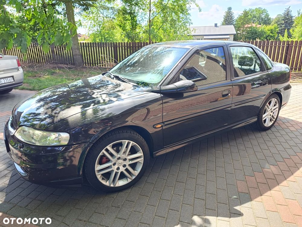 Opel Vectra - 1