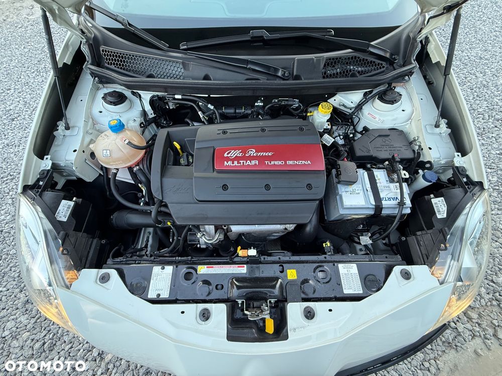 Alfa Romeo Giulietta 1.4 TB 16V Multiair Collezione - 31