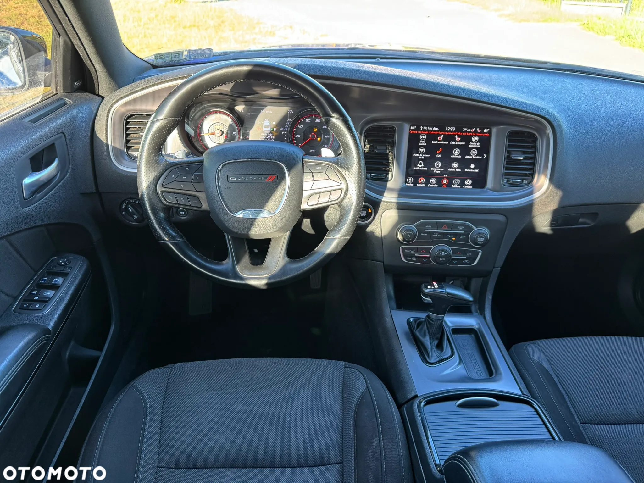 Dodge Charger 3.6 SXT AWD - 13