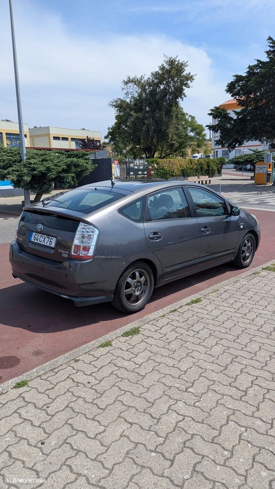 Toyota Prius 1.5 VVT-i HSD Sol - 21