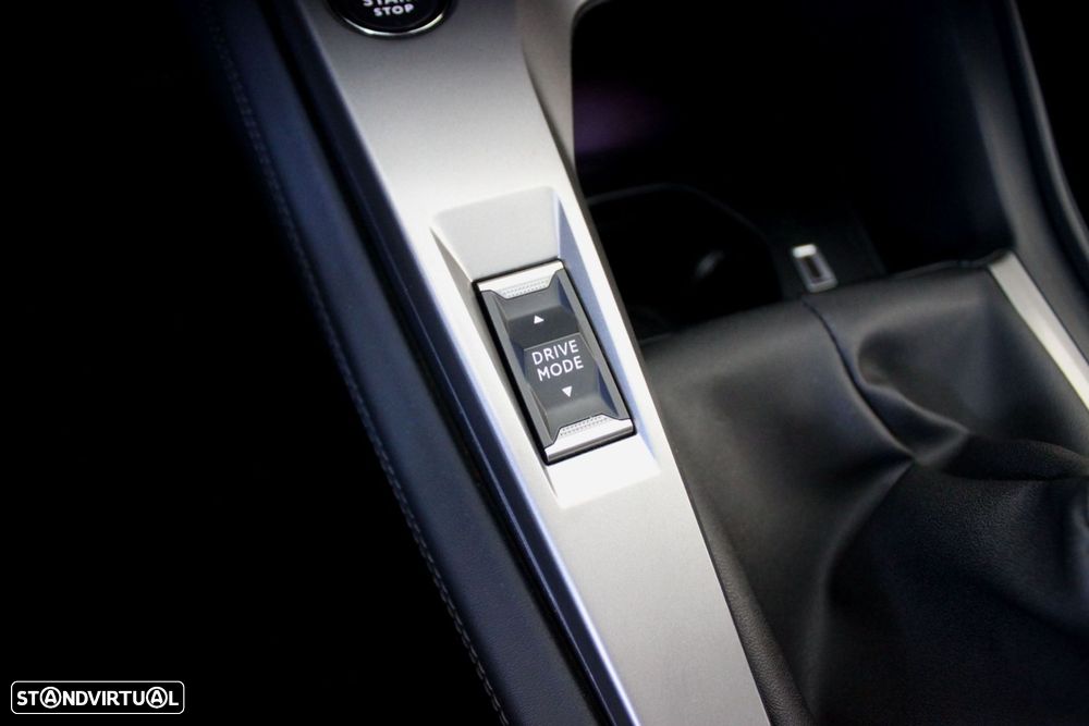 Peugeot 308 1.2 PureTech Allure - 34