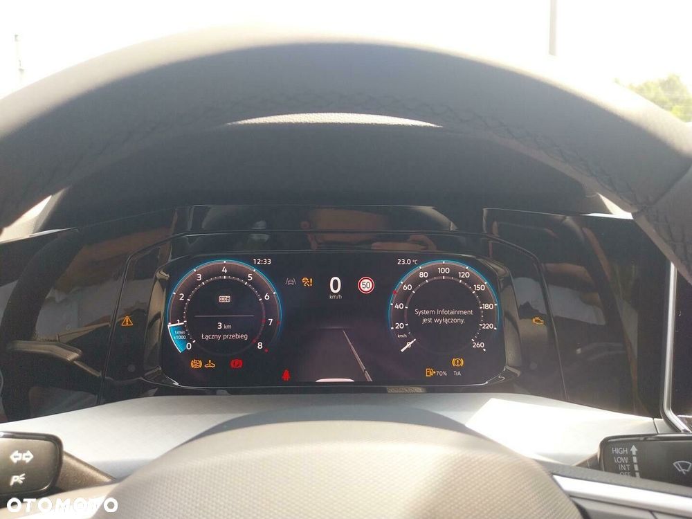 Volkswagen Golf VIII 1.5 TSI Life Plus - 12