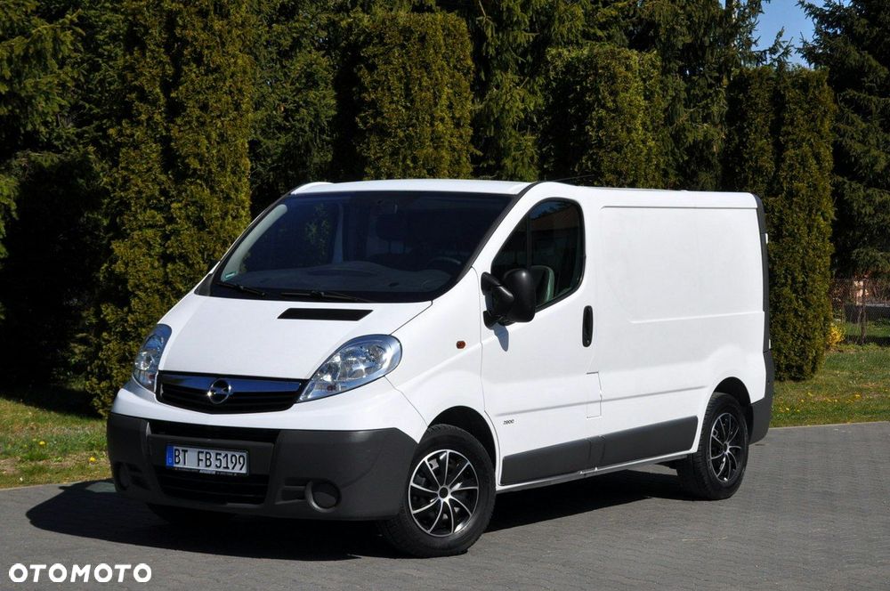 Opel Vivaro - 12